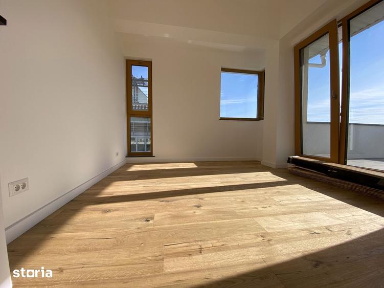 Apartament cu 4 camere în Grivița