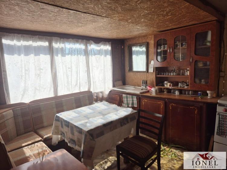 Casă individuală cu 3 camere cu Teren 5653 Mp în Mogoș