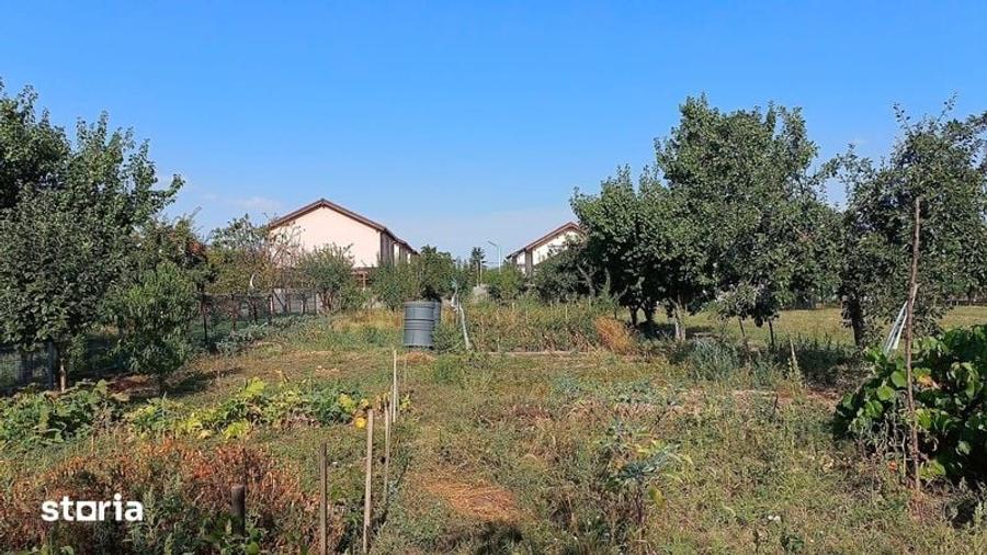 Casă cu 4 camere cu Teren 192 Mp în Central