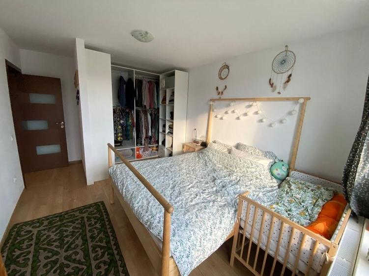 Apartament cu 4 camere decomandat în Baciu