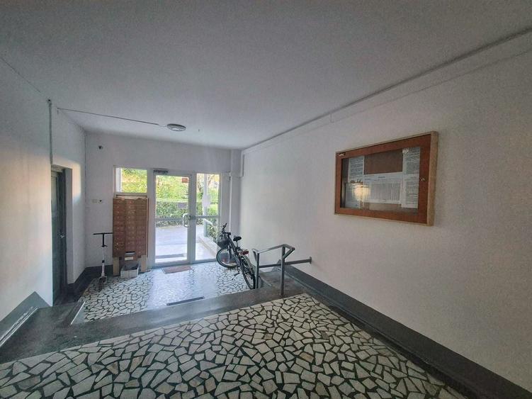 Apartament cu 3 camere semidecomandat, mobilat în Astra