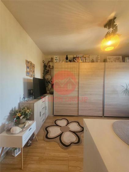 Apartament Modern 2 Camere la Mansarda, Poarta 6 - 9