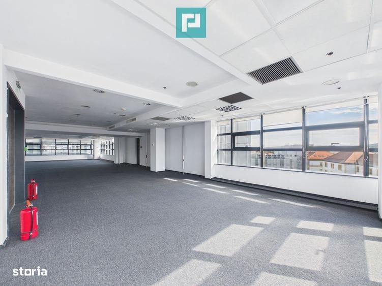 Spațiu comercial, de 487 mp, în Paltin