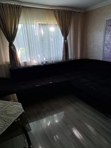 Apartament cu 4 camere decomandat în Năvodari