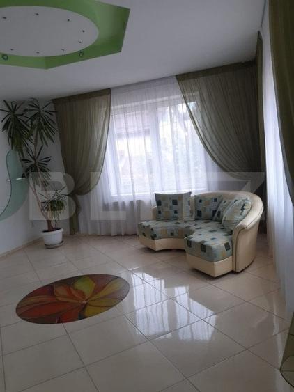 Casă cu 4 camere cu Teren 960 Mp în Săcele