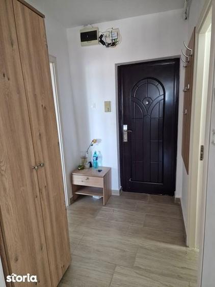 Garsonieră decomandată în Inel I
