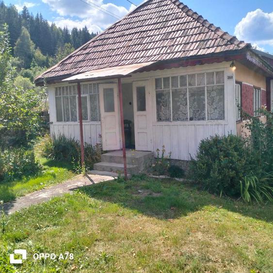 Casă cu 3 camere în Neagra