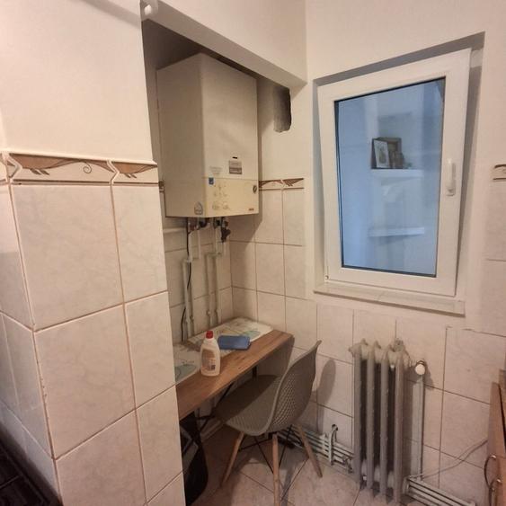 Apartament cu 2 camere semidecomandat în Baza 3