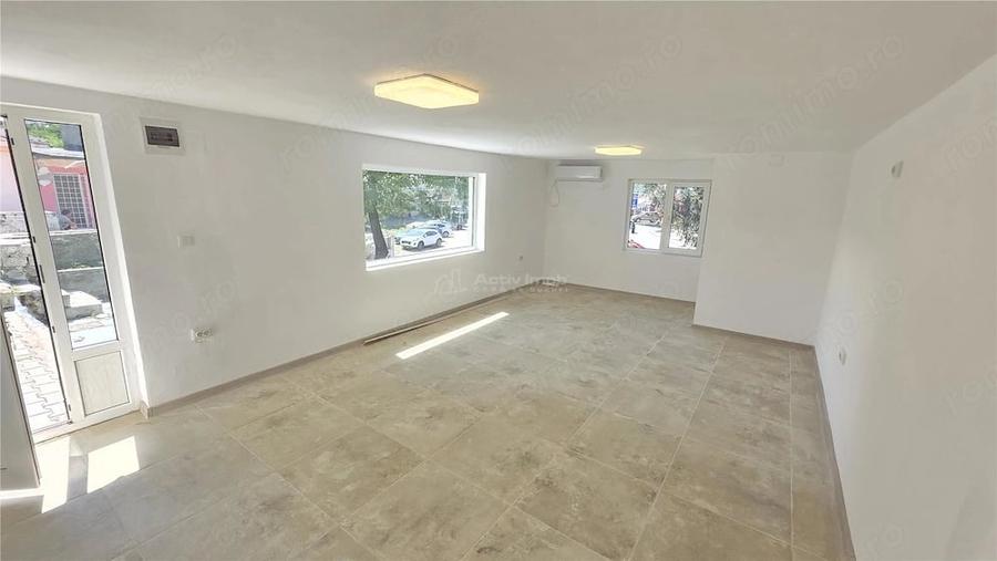 Spațiu comercial, de 28 mp, în Ultracentral