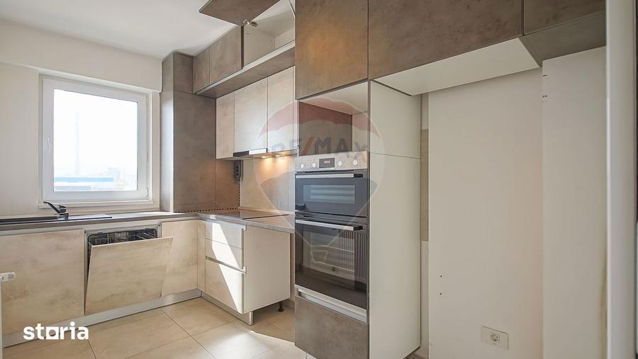 Apartament cu 3 camere în Triaj