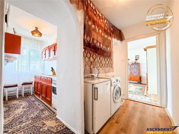 Apartament cu 2 camere semidecomandat în Ciucului