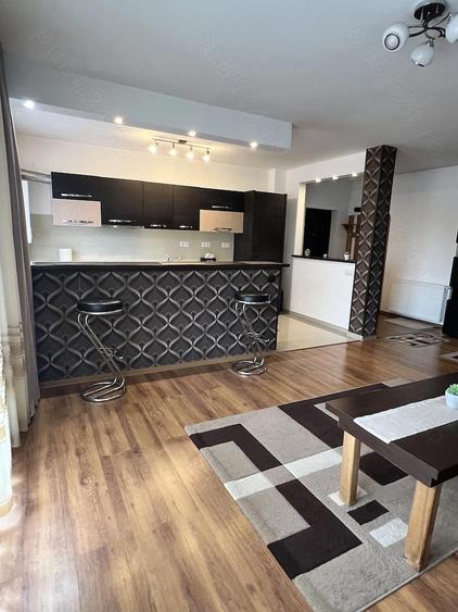 Apartament cu 2 camere semidecomandat în Exterior Vest
