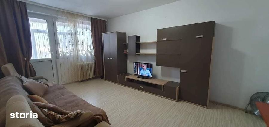 Apartament cu 3 camere în Berceni — fotografia 1