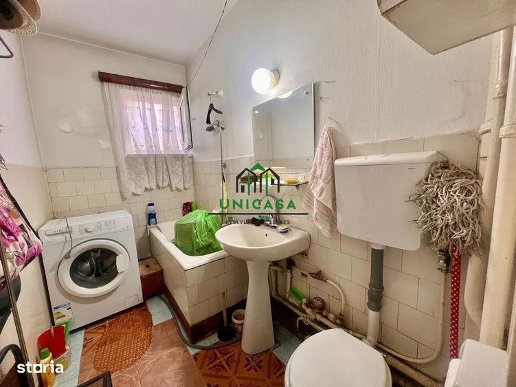 Apartament cu 3 camere semidecomandat în Nicolae Bălcescu
