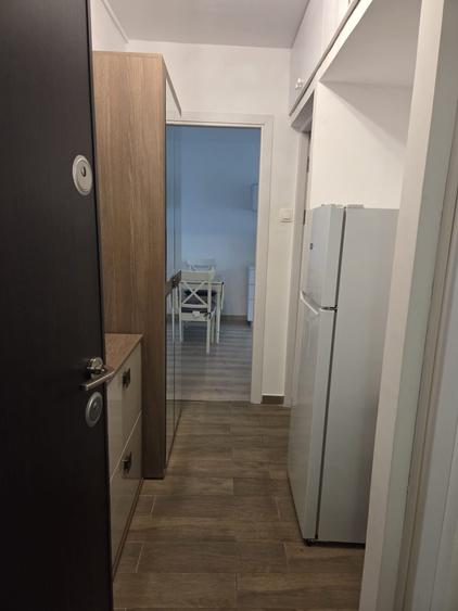 Apartament cu 2 camere semidecomandat în Palazu Mare