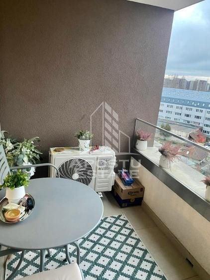 Apartament cu 3 camere decomandat în Aradului