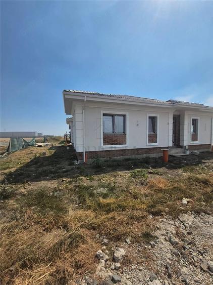 Duplex parter - 2 dormitoare - zona foarte buna - 3