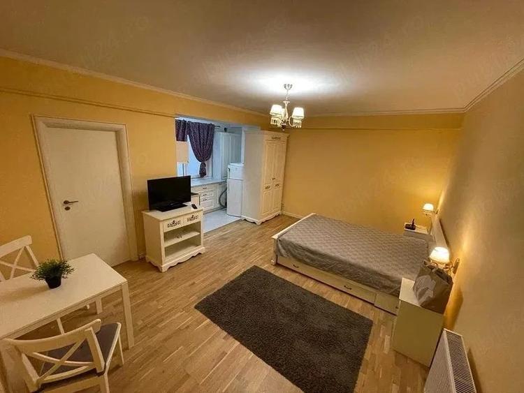 Garsonieră semidecomandată în Calea Călărașilor