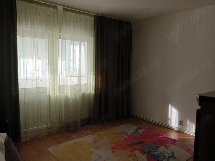 Apartament cu 2 camere decomandat în Răcădău