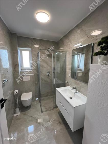 Apartament cu 3 camere, mobilat în Central