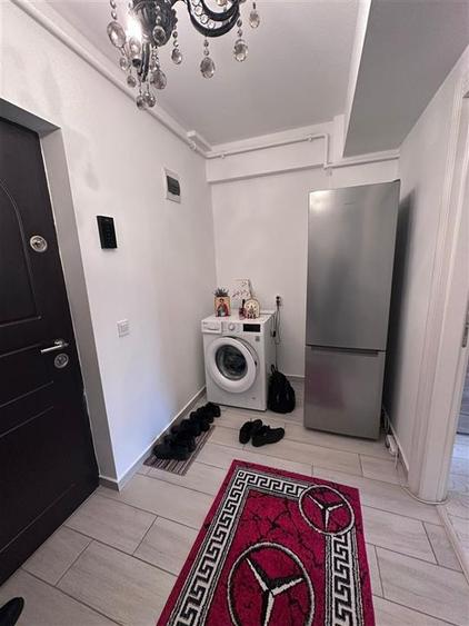 Apartament cu 2 camere decomandat în Valea Adâncă
