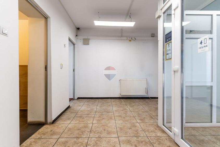 Birou, de 52.479999542236 mp, în Semicentral