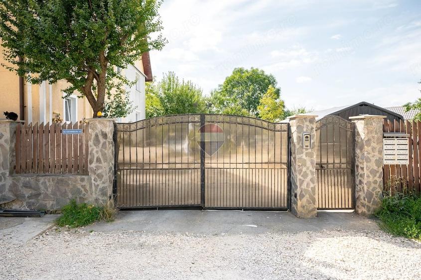 Apartament cu 3 camere decomandat în Turcheș