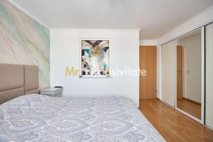 Apartament cu 4 camere decomandat în Eremia