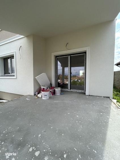 Casă cu 4 camere în Central
