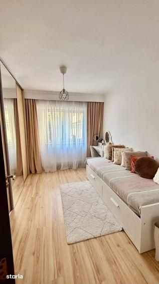 Apartament cu 4 camere în Traian