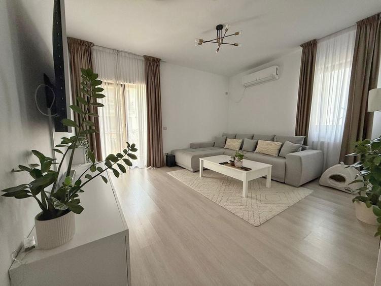 Apartament cu 3 camere în Roșu
