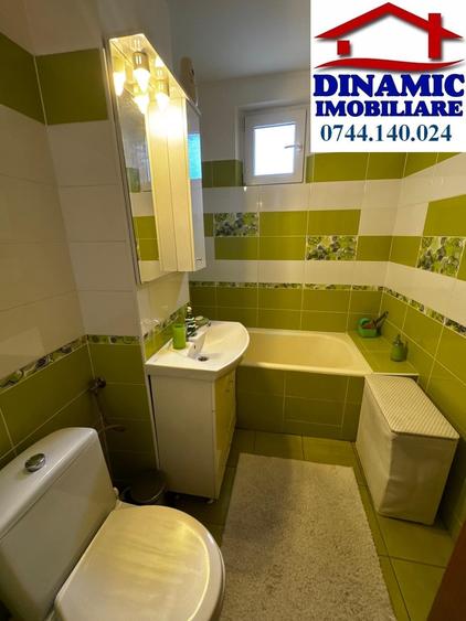 Apartament cu 2 camere decomandat în Precista