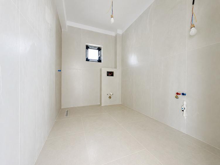 Casă individuală cu 4 camere cu Teren 360 Mp în Berceni