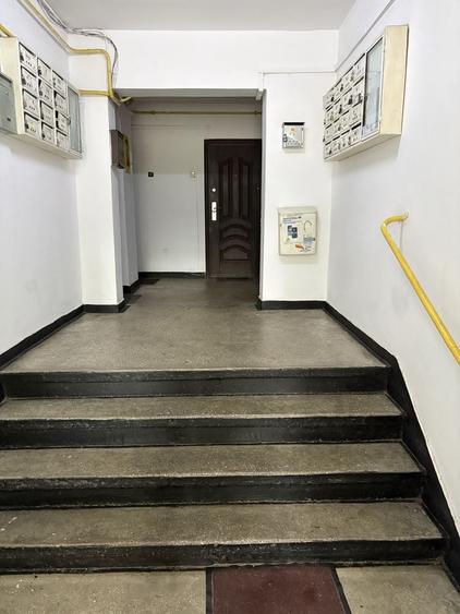 Garsonieră decomandată în Exterior Vest