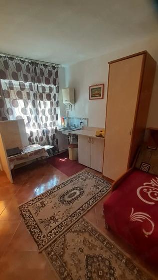 Garsonieră decomandată în Micro 5