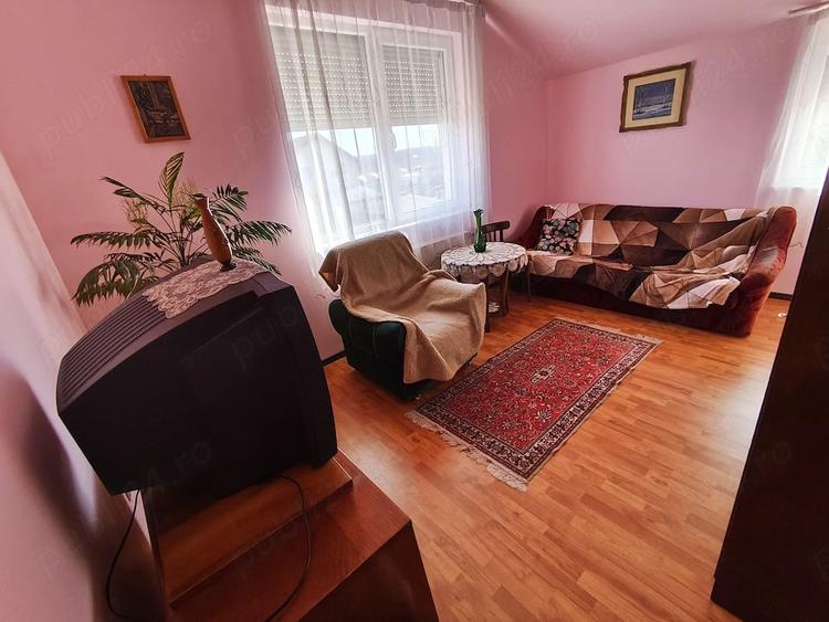 Casă cu Teren 500 Mp în Paleu