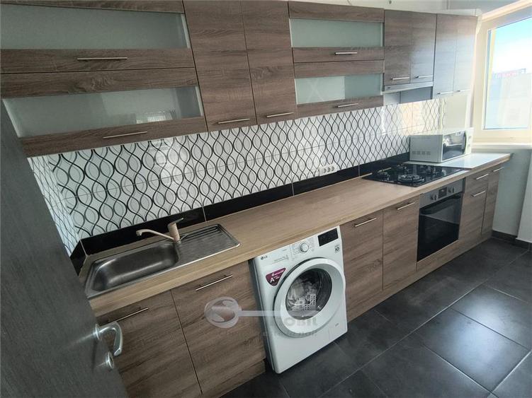 Apartament cu 3 camere decomandat în Tudor Vladimirescu