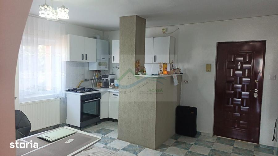 Apartament cu 2 camere decomandat în Șcheia