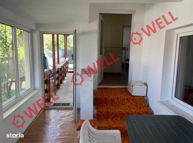 Casă cu 2 camere cu Teren 245 Mp în Central