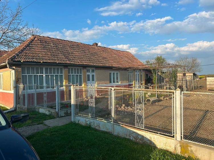 Casă cu 2 camere în Porumbac