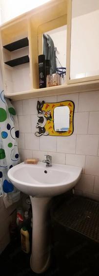 Garsonieră semidecomandată în Lipovei