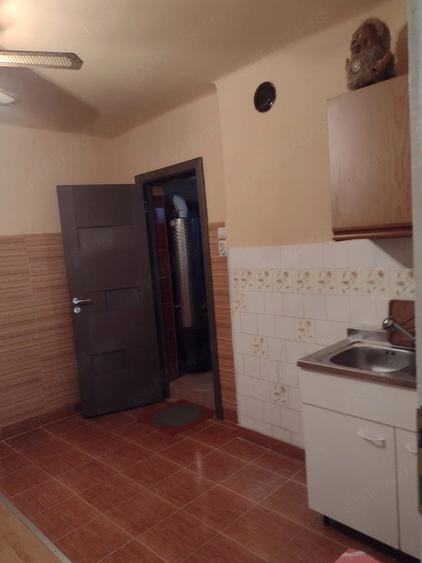 Casă cu 3 camere cu Teren 1000 Mp în Rogoz