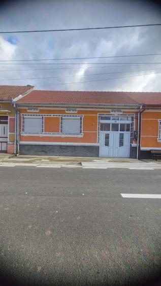Casa complet renovata, gradina si curte mare . - 13