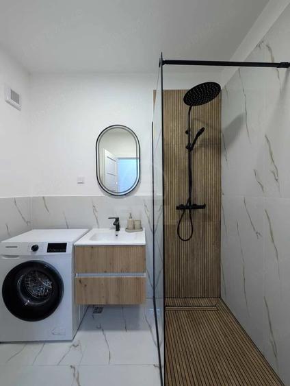 Apartament cu 2 camere semidecomandat în Florești