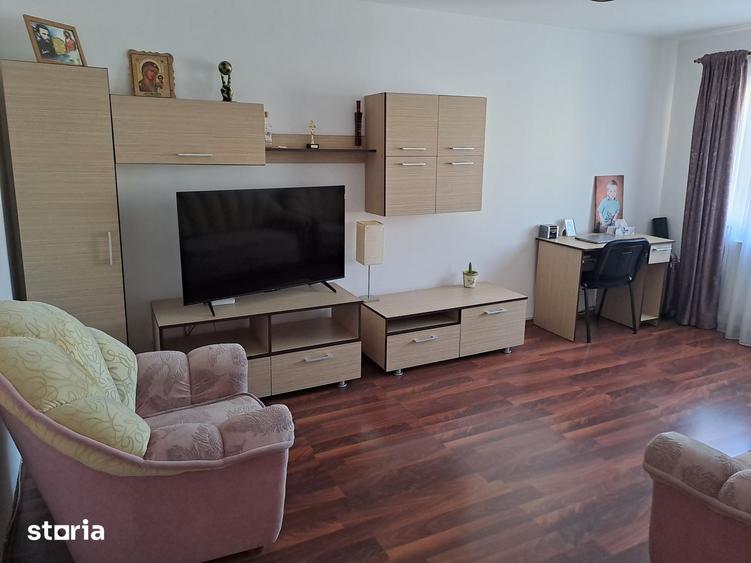 Apartament cu 2 camere decomandat în Cetate
