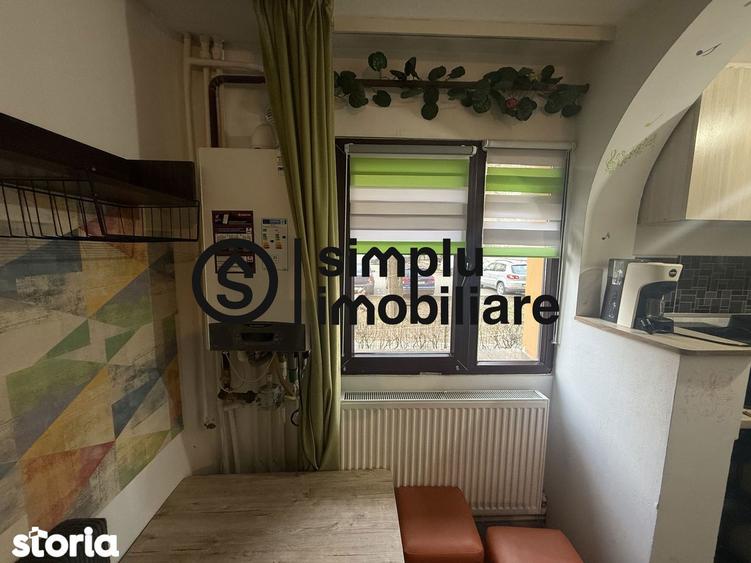 Garsonieră decomandată în Rovine