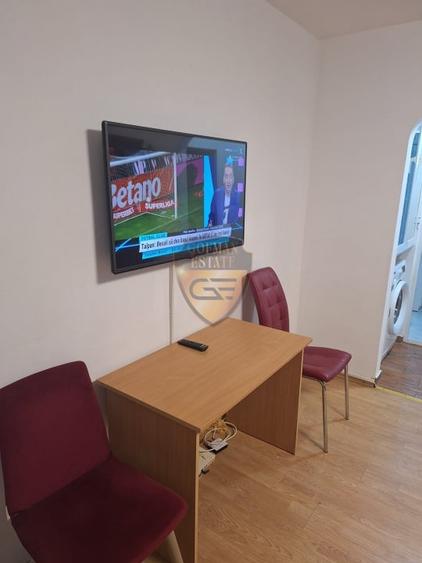Apartament cu 2 camere semidecomandat, mobilat în Tomis Nord
