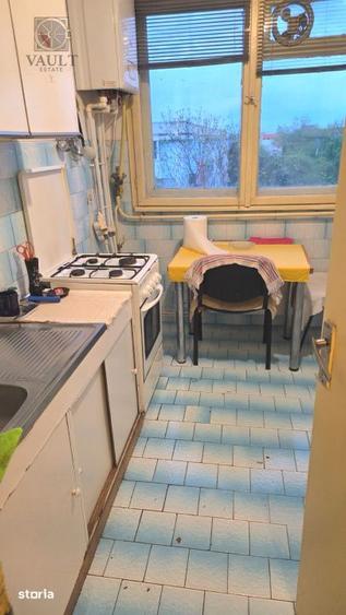 Apartament cu 3 camere decomandat, mobilat în Mazepa 1