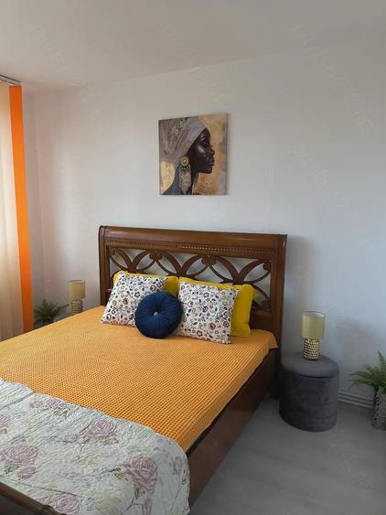 Apartament cu 2 camere semidecomandat în Domenii