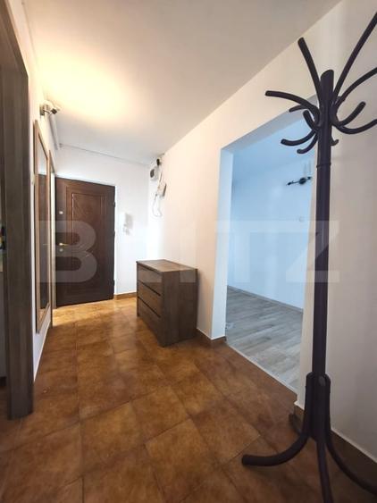 Apartament cu 4 camere decomandat, mobilat în Odobescu